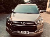 Bán Toyota Innova G màu xám, đời 2018, số tự động