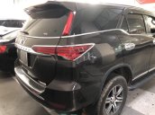 Bán Toyota Fortuner 2.7V 4x2 AT 2017, xe chuẩn đẹp, nguyên con Indonesia