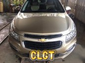 Cần bán xe Chevrolet Cruze đời 2016, màu vàng còn mới