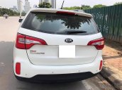 Bán xe cũ Kia Sorento năm 2015, màu trắng