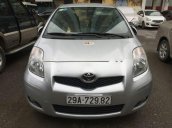 Bán Toyota Yaris đời 2013, màu bạc, nhập khẩu  