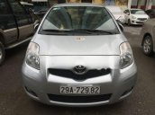 Bán Toyota Yaris đời 2013, màu bạc, nhập khẩu  