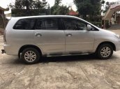 Cần bán gấp Toyota Innova sản xuất năm 2008, màu bạc