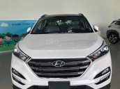 Cần bán Hyundai Tucson 2.0 AT ĐB đời 2019, màu trắng