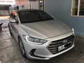 Chính chủ bán Hyundai Elantra 1.6 AT đời 2016, màu bạc