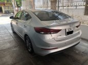 Chính chủ bán Hyundai Elantra 1.6 AT đời 2016, màu bạc