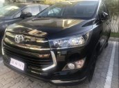 Bán Toyota Innova Venturer sản xuất năm 2019, màu đen, 848 triệu