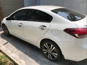 Bán Kia Cerato năm sản xuất 2018, màu trắng, giá tốt