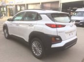 Bán Hyundai Kona năm sản xuất 2019, xe có sẵn giao ngay