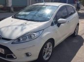 Chính chủ bán Ford Fiesta 2014, màu trắng