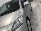 Chính chủ bán lại xe Toyota Vios đời 2010, màu bạc