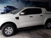 Cần bán Ford Ranger XLS 2.2 AT sản xuất 2016, màu trắng, xe còn mới, cá nhận đang sử dụng