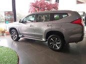 Bán xe Mitsubishi Pajero Sport đời 2018, màu xám, nhập khẩu