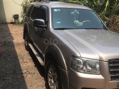 Bán ô tô Ford Everest năm 2008, màu xám, xe nhà đang sử dụng tốt