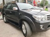 Bán Toyota Fortuner 2.7V 4x4 AT 2010, xe đẹp, số tự động, sản xuất năm 2010, xe 7 chỗ ngồi