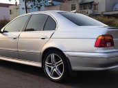 Em cần bán xe BMW 525i đời 2002, máy chạy êm và bốc