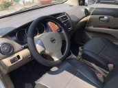 Chính chủ bán Nissan Grand livina năm sản xuất 2011, màu trắng, xe nhập