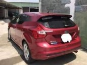 Cần bán lại xe Ford Focus 2016, màu đỏ, máy zin nguyên bản