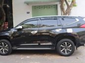 Bán ô tô Mitsubishi Pajero Sport đời 2017, màu đen đã đi 17.500 km