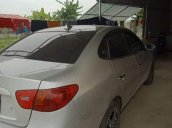 Bán Hyundai Elantra đời 2009, màu bạc xe gia đình, giá 230tr