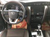 Bán Toyota Fortuner năm sản xuất 2019, nhập khẩu nguyên chiếc
