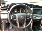 Bán gấp Toyota Innova IG năm sản xuất 2017, màu nâu, số tự động