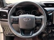 Hilux 2.8G Platinum mới tinh chưa hết roda