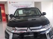 Bán Mitsubishi Outlander 2.0 CVT 2018, màu đen, mới 100%