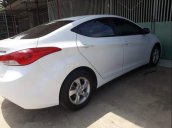 Bán ô tô Hyundai Avante năm sản xuất 2011, màu trắng, xe đẹp