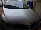 Cần bán xe Kia Forte MT đời 2011, màu bạc