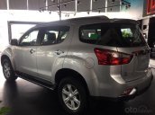 Bán xe Isuzu mu-X 3.0 AT năm sản xuất 2016, màu bạc, nhập khẩu nguyên chiếc