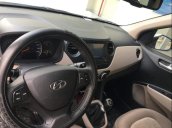 Bán Hyundai Grand i10 1.2 2017, màu bạc, chính chủ  