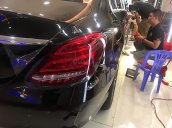 Bán Mercedes C250 Exclusive đời 2017, màu đen