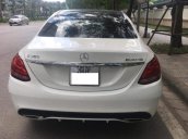 Bán Mercedes Benz C300 AMG màu trắng / đen sản xuất 2018, biển Hà Nội