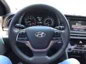 Bán Hyundai Elantra đời 2019, màu trắng, nhập khẩu  