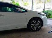 Bán ô tô Kia Cerato năm 2018, màu trắng, giá tốt