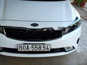 Bán ô tô Kia Cerato năm 2018, màu trắng, giá tốt