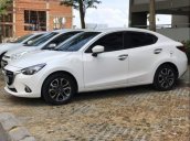 Bán xe Mazda 2 năm sản xuất 2017, màu trắng chính chủ