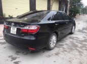 Cần bán xe Toyota Camry 2.0 đời 2016, màu đen