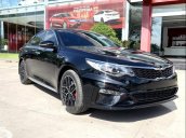 Bán gấp Kia Optima năm sản xuất 2019, màu đen số tự động