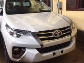 Bán Toyota Fortuner đời 2019, màu trắng, xe nhập