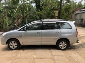 Bán xe Toyota Innova G đời 2006, màu bạc, nhập khẩu nguyên chiếc xe gia đình, giá tốt