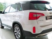 Bán xe Kia Sorento GAT năm 2019, màu trắng