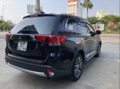 Bán xe Mitsubishi Outlander 2019, màu đen, giá tốt