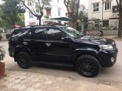 Cần bán gấp Toyota Fortuner năm sản xuất 2016, màu đen còn mới giá cạnh tranh