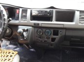 Bán xe Toyota Hiace sản xuất 2006, màu bạc chính chủ, 15 chỗ