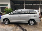 Bán Toyota Innova G đời 2014, xe gia đình đi, biển số đuôi lộc phát, màu bạc, giá 560tr