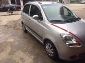 Cần bán gấp Chevrolet Spark đời 2011, màu bạc, giá 120tr