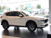 Cần bán xe Mazda CX 5 đời 2019, màu trắng