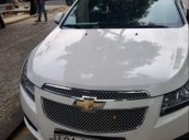 Bán Chevrolet Cruze sản xuất năm 2013, màu trắng, ít sử dụng